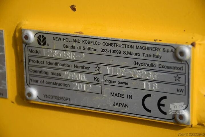 Escavadora de lagartas New Holland Kobelco E235B SR-LCT