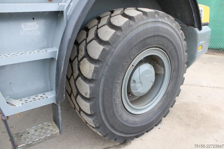 Wiellader LIEBHERR L538 - Nr.: 510