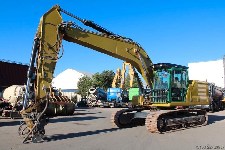 Rupsgraver CATERPILLAR 330GC - MONO - Nr.: 106