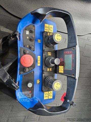 Truck mounted crane VOLVO FH 500 SZM + FASSI 545 -7 m. FlyJib 4 Lenkachse