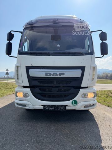 Škatlasti tovornjak DAF LF 280 FA KOFFER LADEBORDWAND BLATT LUFT ABS KLI