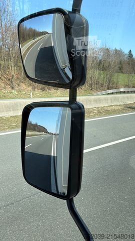 Škatlasti tovornjak DAF LF 280 FA KOFFER LADEBORDWAND BLATT LUFT ABS KLI