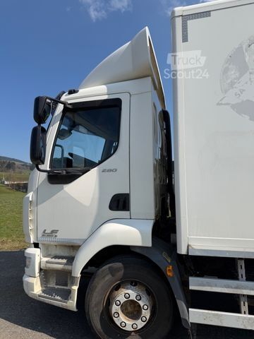 Škatlasti tovornjak DAF LF 280 FA KOFFER LADEBORDWAND BLATT LUFT ABS KLI