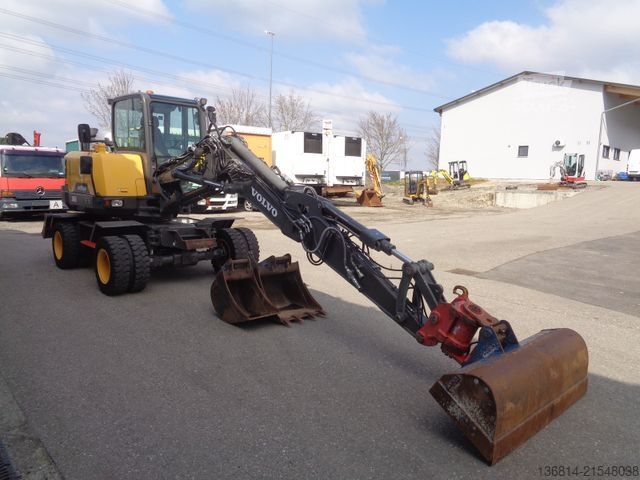 Koparka kołowa VOLVO EW60E Powertilt + Löffelpaket Klima