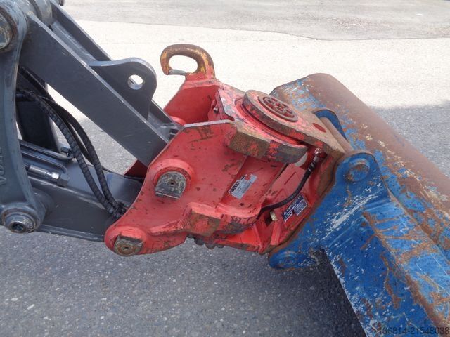 Koparka kołowa VOLVO EW60E Powertilt + Löffelpaket Klima