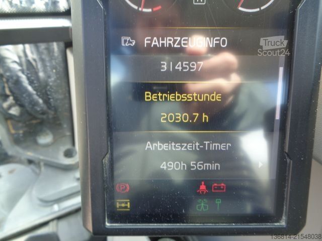 Koparka kołowa VOLVO EW60E Powertilt + Löffelpaket Klima