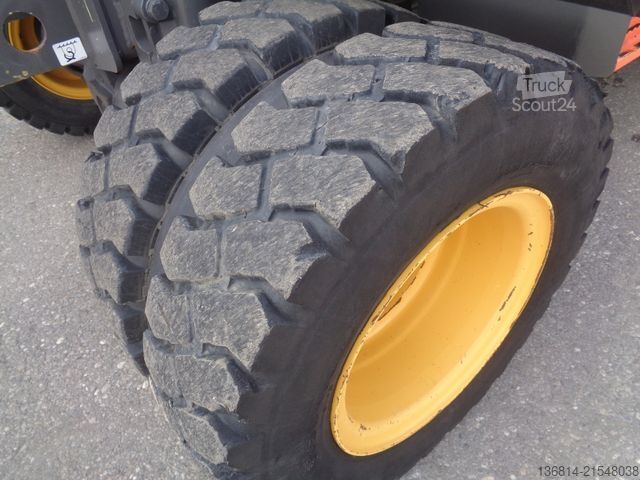 Koparka kołowa VOLVO EW60E Powertilt + Löffelpaket Klima