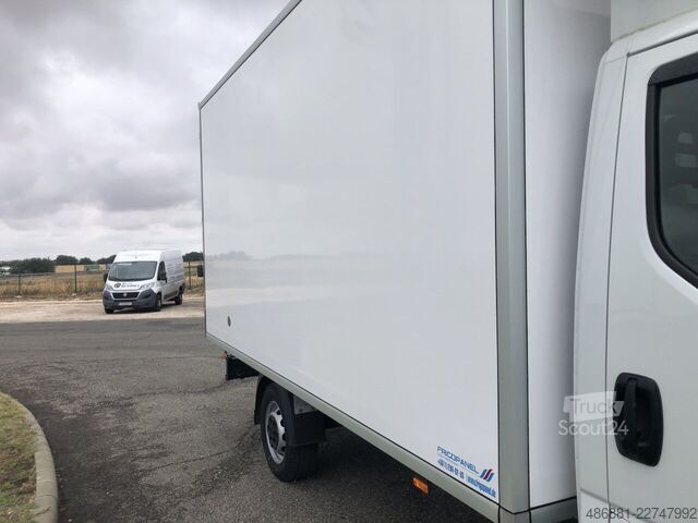 Dondurulmuş ürün/dondurucu taşımacılığı IVECO Daily 35S18