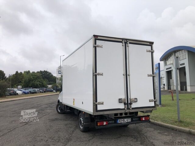 Dondurulmuş ürün/dondurucu taşımacılığı IVECO Daily 35S18H