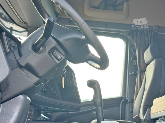 Gru montata su autocarro SCANIA R 440 * HIAB 330 - 5 + FUNK + Anhänger! 6x2