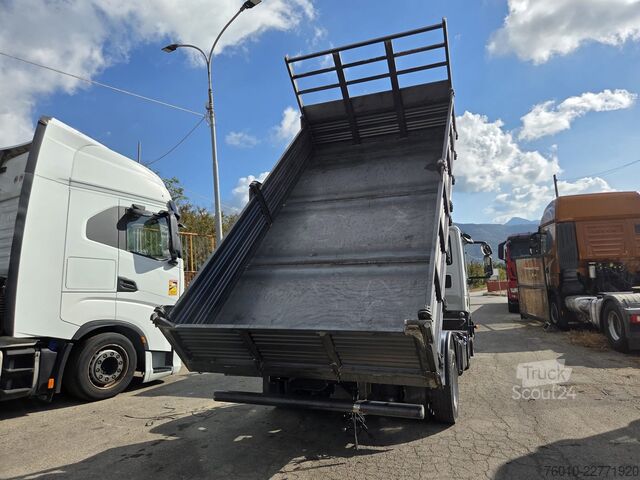 Camion benne Iveco EuroCargo 80E22