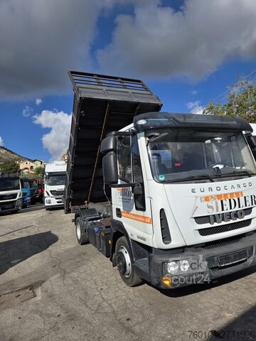 Camion benne Iveco EuroCargo 80E22