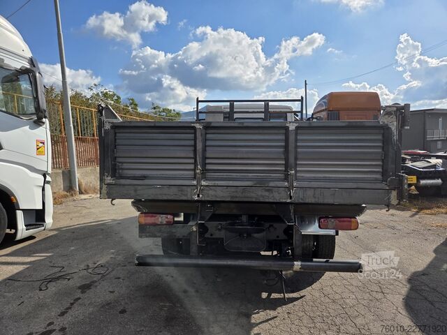 Camion benne Iveco EuroCargo 80E22