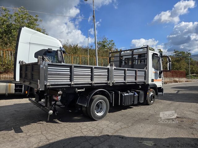 Camion benne Iveco EuroCargo 80E22