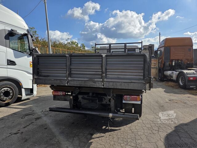 Camion benne Iveco EuroCargo 80E22