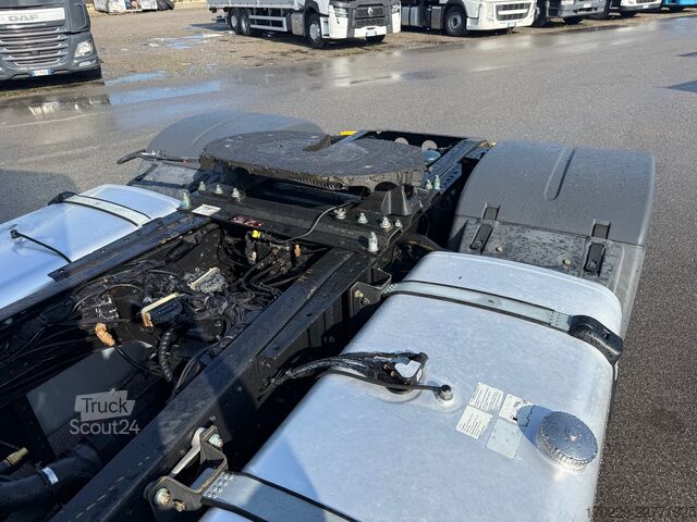 стандартний тягач MAN TGX 18.510