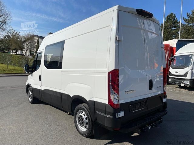 Panelinis furgonas IVECO Daily 35S16A8 CRV MY22
