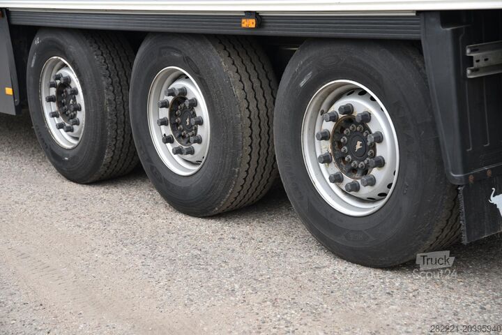 Polpriklopnik za prevoz hladilnikov SCHMITZ CARGOBULL SKO Double Deck FP60 ThermoKing SLXi 300