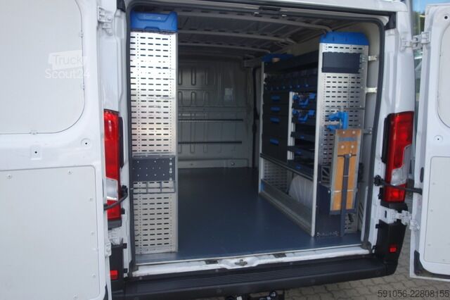 Fourgon tôlé opel Movano 2,2 CDT L2H1 SORTIMO-REGALE-WERKSTATT/PDC