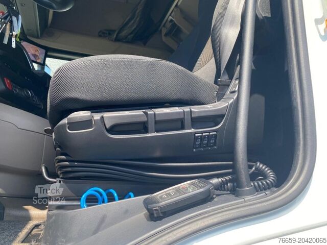 Τυπική μονάδα τράκτορα DAF XG 480 FT