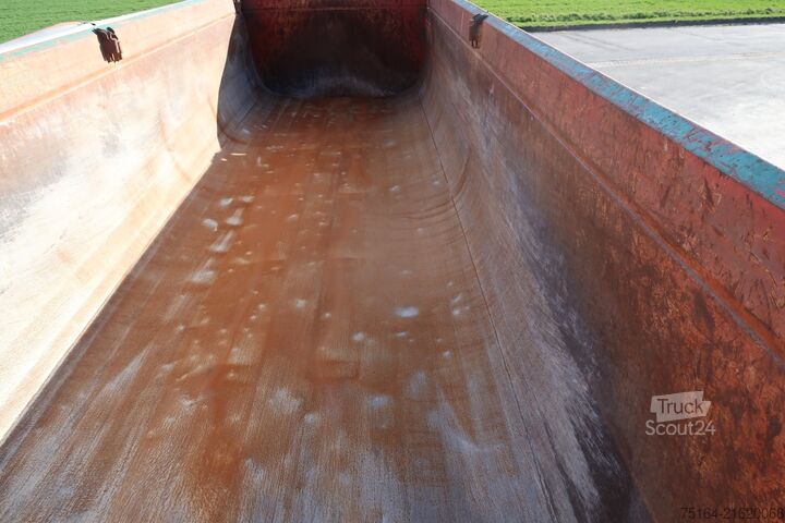 Polpriklopnik kiper Schmitz Cargobull SKI 24 SL 7.2 Stahlrundmulde