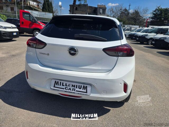 Minibus Opel OPEL CORSA E KM 2000