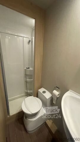 Félig integrált lakóautó Fiat Ducato Carasuite 650 MF Teilintegriert | Voll ausgestattet