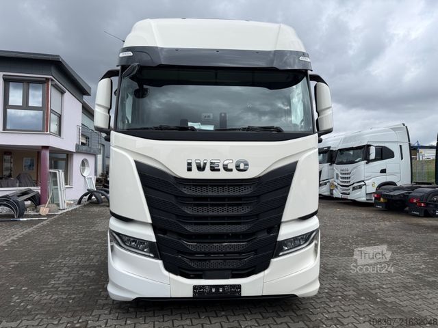 Standaard trekker IVECO STRALIS S-WAY AS440S48T/P Standklima Retarder
