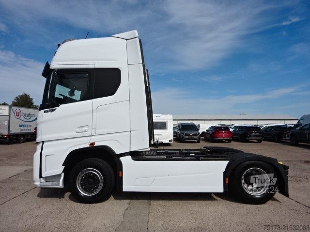 Standard tractor unit FORD F-Max Sattelzugmaschine