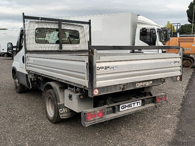 Camion ribaltabile trilaterale IVECO 35C14H