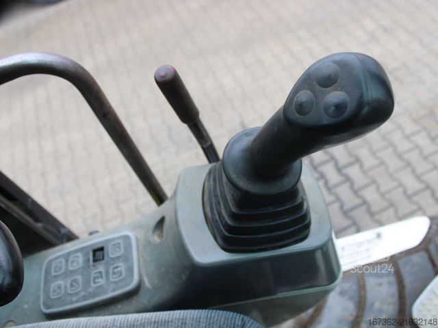 Mobiele graafmachine JCB JS145W