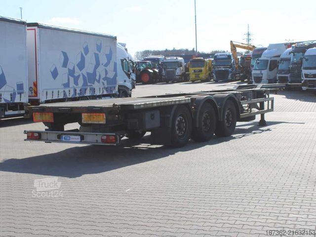 Šasija polpriklopnika TRAILOR ZASLAW D-651 / D-654, LIFTING AXLE