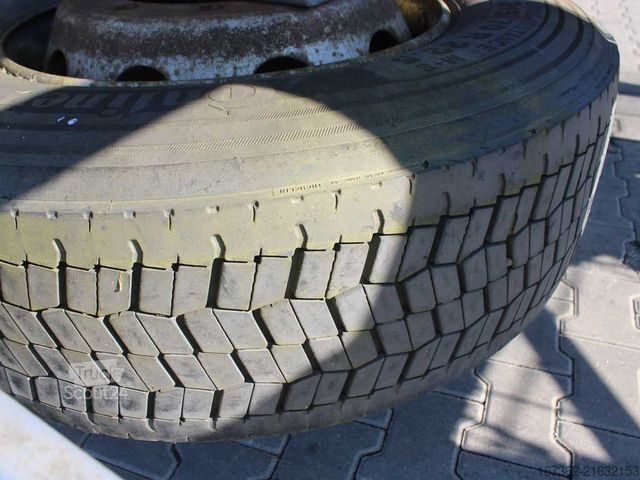 Šasija polpriklopnika TRAILOR ZASLAW D-651 / D-654, LIFTING AXLE