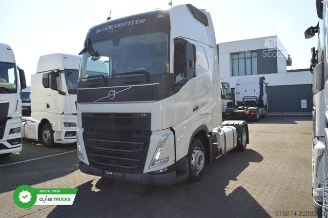Trattore stradale standard VOLVO FH 500 Globetrotter XL Varios