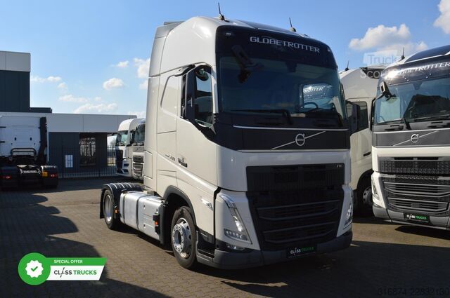 Trattore stradale standard VOLVO FH 500 Globetrotter XL Varios