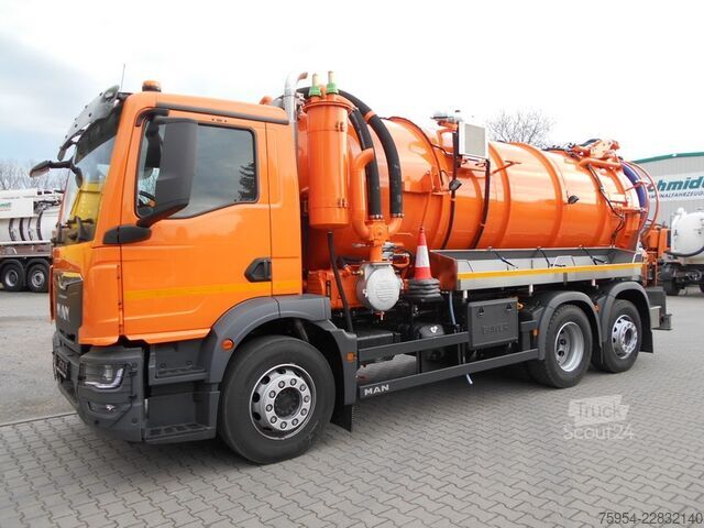 вакуумен цистерна камион MAN TGM 26.320 6x2-4 BL / Faros 13,5/1