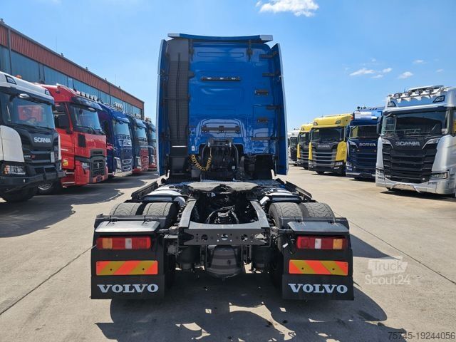 Standart çekici ünitesi VOLVO FH 500 * STANDKLIMA * TEMP * 2X TANK  * MOTORBR.