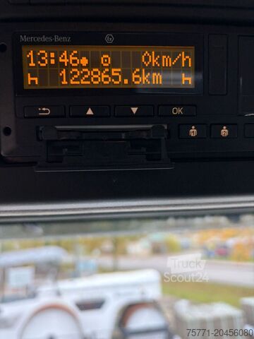 Camião basculante Mercedes-Benz AROCS 3248 8x4 EURO6 WYWROTKA TRÓJSTRONNA Z BOR...