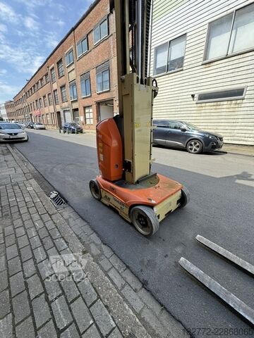 Piattaforma di lavoro mobile JLG Toucan 8E-L