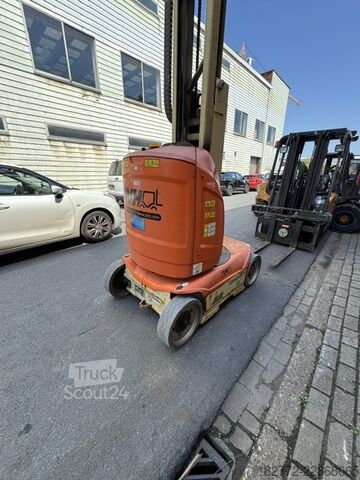 Piattaforma di lavoro mobile JLG Toucan 8E-L