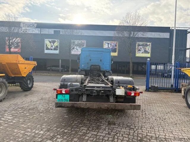 Podvozok s kabínou Mercedes-Benz Antos 2533