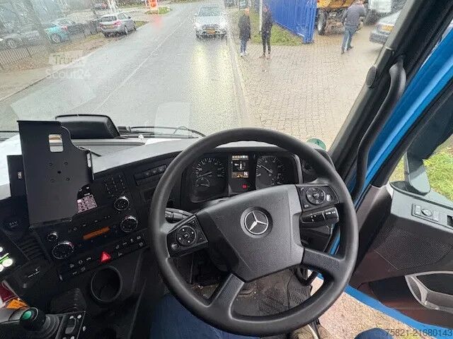 Podvozok s kabínou Mercedes-Benz Antos 2533