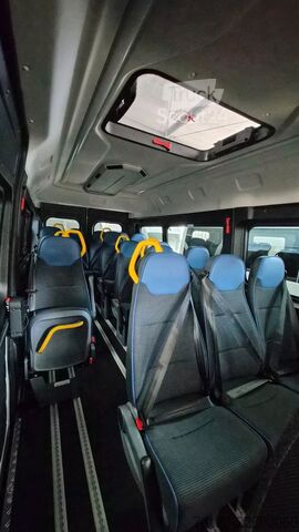 Minibús Opel Movano Lord light Lagerfahrzeug Stock 18 SS