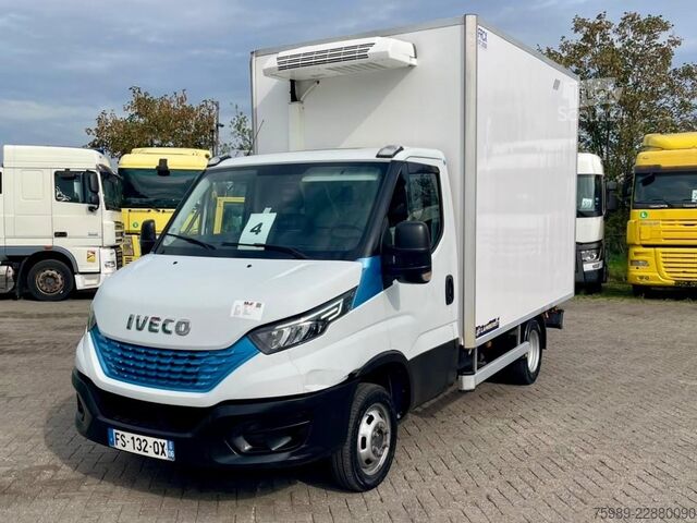 شاحنة توصيل مبردة Iveco Daily meat meat rails EURO 6D, APK TOT 2028, VL...