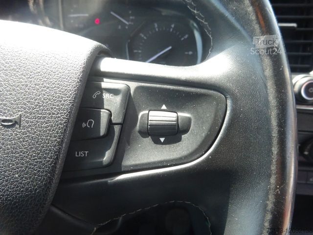 Umpikorja-auto OPEL Vivaro Kasten 120PS Edition M Klima Tempomat AHK