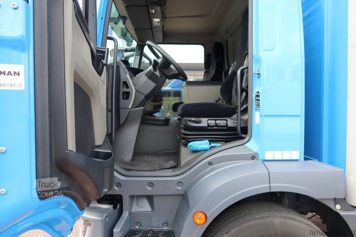 Schuifzeil MAN TGM TGM 18.320