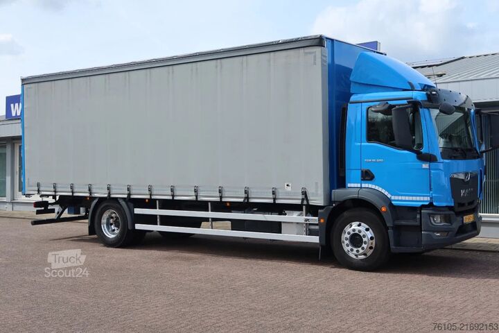 Schuifzeil MAN TGM TGM 18.320