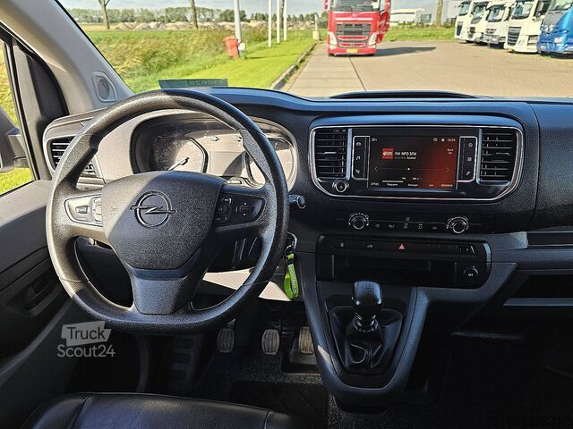 Универсал с высокой крышей OPEL VIVARO 1.5 L2 Navi NAP Euro6 Airco Trekhaak 3-Z...