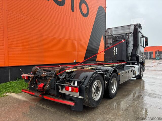 Važiuoklės kabina Mercedes-Benz Arocs 2553 6x2*4 FOR SALE AS CHASSIS