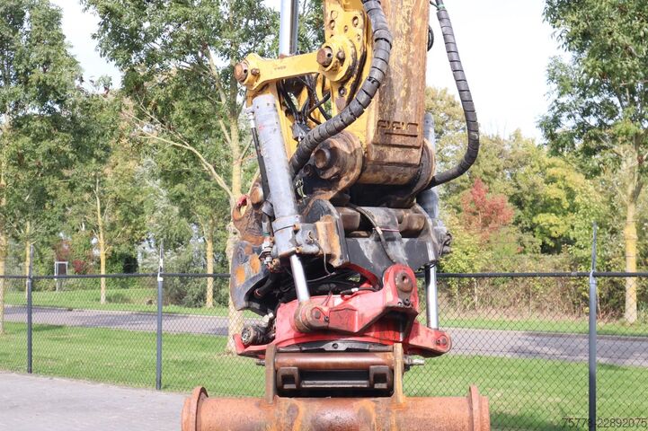 Vikšrinis ekskavatorius Caterpillar 323 07A | ROTOTILT | QUICK COUPLER | BUCKET